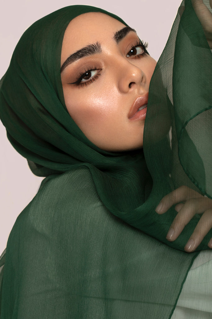 Dark Emerald Crinkled Silk Chiffon Hijab